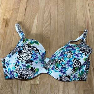 Victoria's Secret Lined Demi Bra Animal Print Push Up with Rhinestones